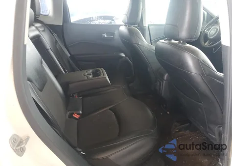 2020 Jeep Compass Latitude из США, поврежденный, VIN 3C4NJDBB3LT132119